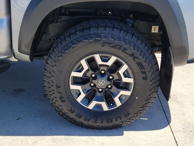 2020 Toyota Tacoma V6