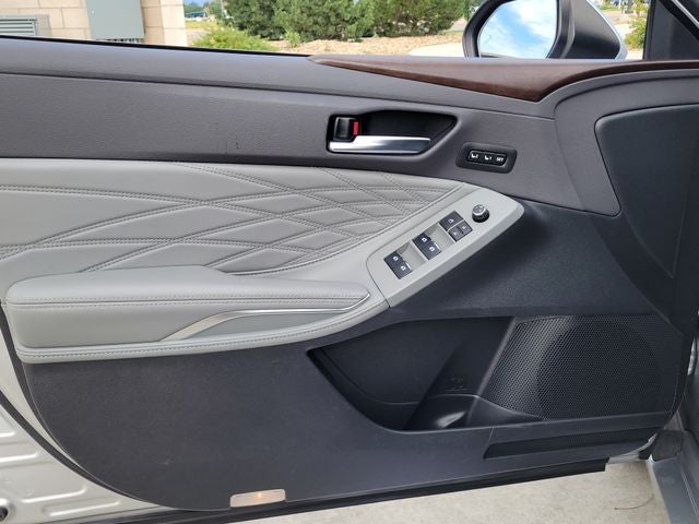 2020 Toyota Avalon Hybrid Limited
