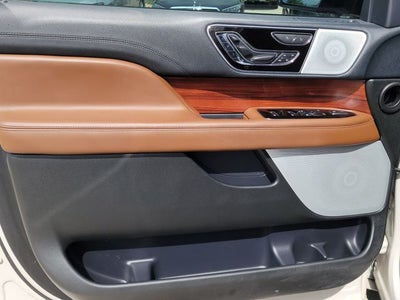 2023 Lincoln Navigator L Reserve