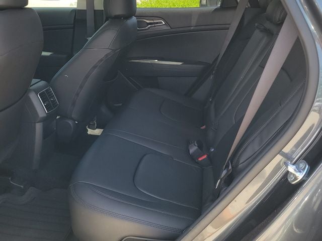 2025 Kia Sportage Hybrid LX