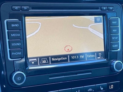 2013 Volkswagen Passat SEL