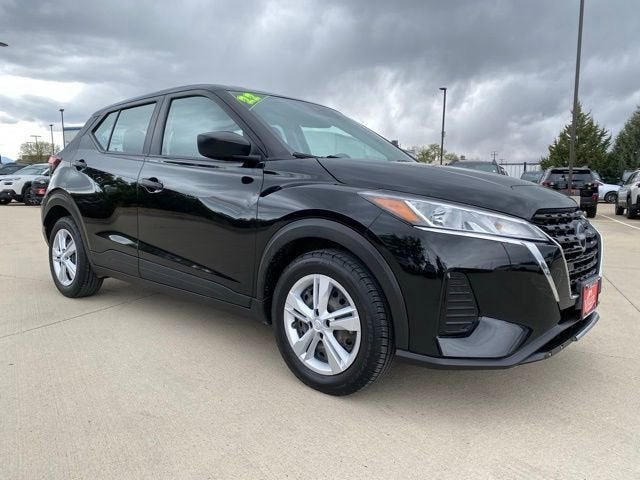 2022 Nissan Kicks S