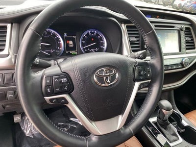 2017 Toyota Highlander Limited