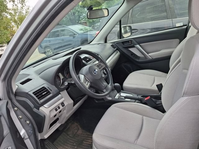2015 Subaru Forester 2.5i