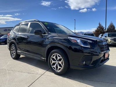 2023 Subaru Forester Premium