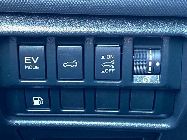 2025 Subaru Forester Touring Hybrid