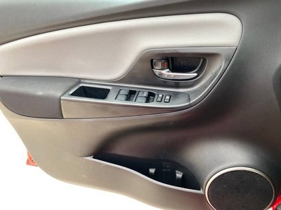 2015 Toyota Yaris L
