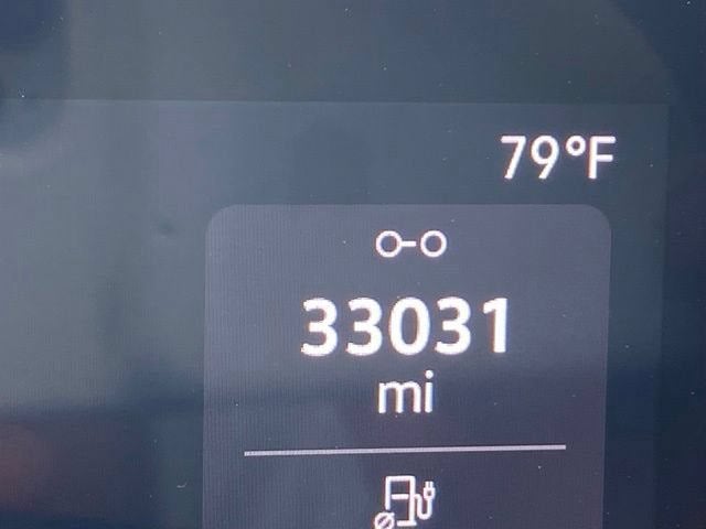 2022 Volkswagen ID.4 Pro