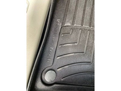 2023 Volvo XC60 Plus Bright Theme