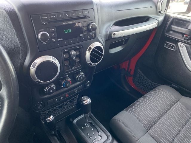 2012 Jeep Wrangler Unlimited Sahara