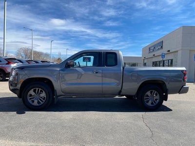 2025 Nissan Frontier SV