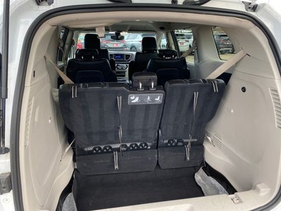 2021 Chrysler Voyager LXI