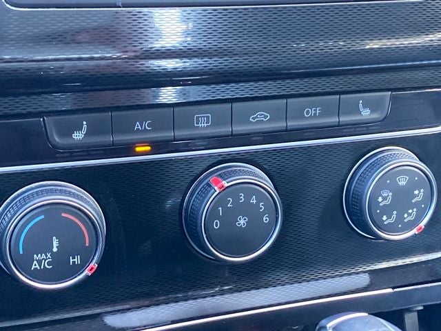 2017 Volkswagen Golf GTI SE