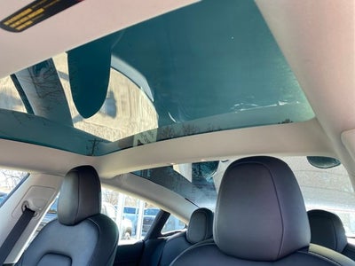 2022 Tesla Model 3 Base