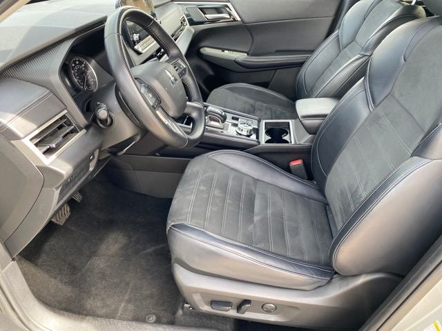 2024 Mitsubishi Outlander SE Black Edition