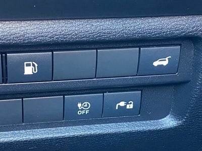 2024 Mitsubishi Outlander PHEV SE