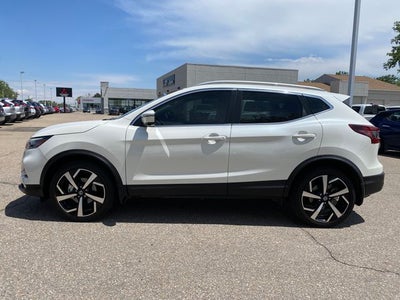 2022 Nissan Rogue Sport SL