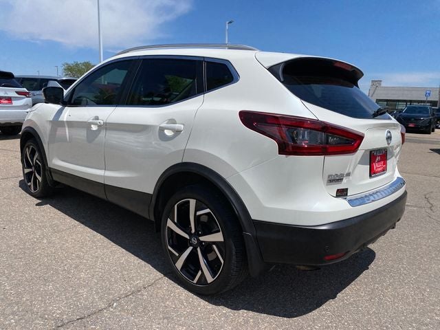 2022 Nissan Rogue Sport SL