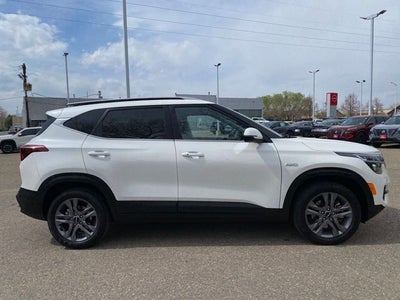 2022 Kia Seltos S