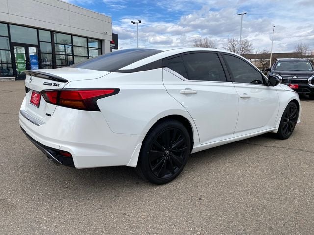 2022 Nissan Altima 2.5 SR