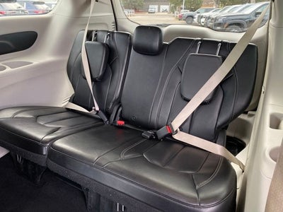 2021 Chrysler Voyager LXI