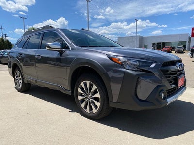 2025 Subaru Outback Touring