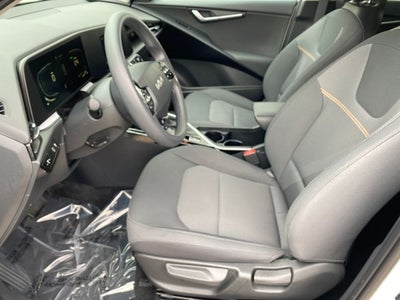 2024 Kia Niro LX
