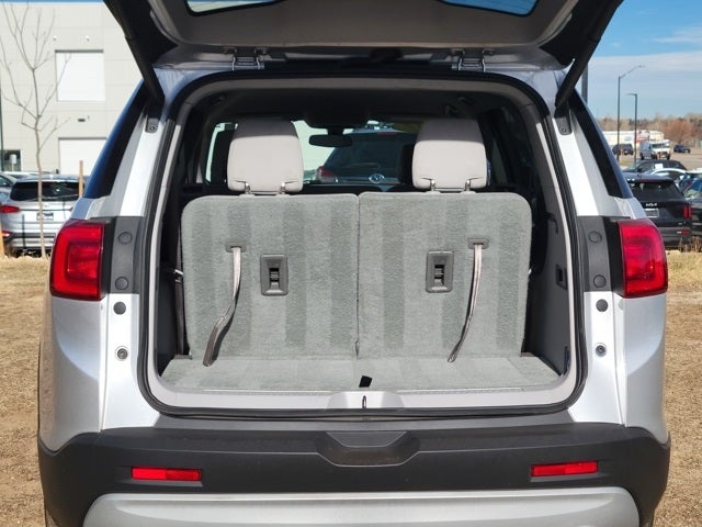 2017 GMC Acadia SLE-2