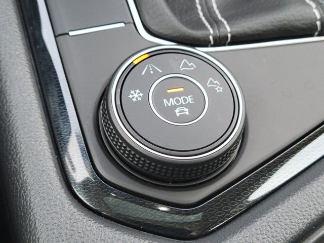 2025 Volkswagen Taos 1.5T SEL