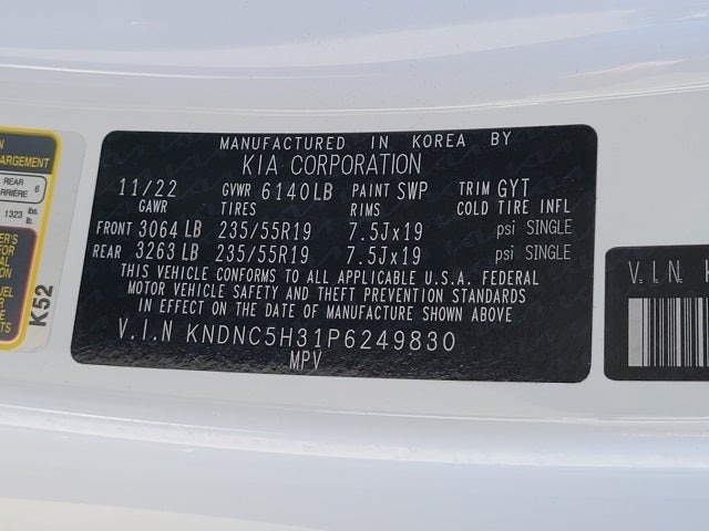 2023 Kia Carnival EX