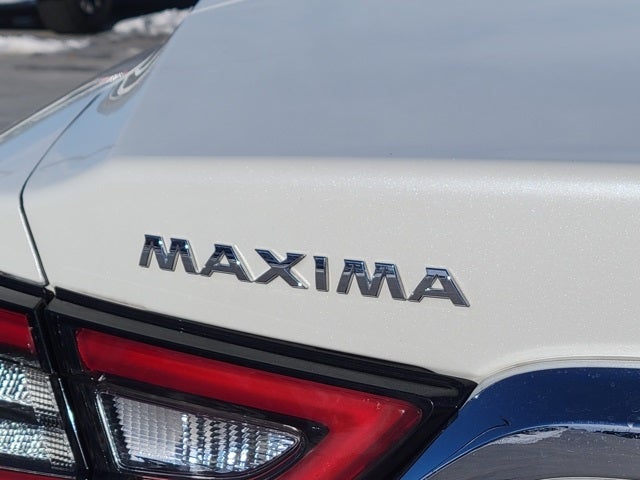 2023 Nissan Maxima SV