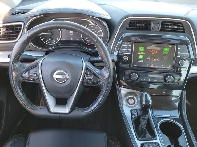 2023 Nissan Maxima SV