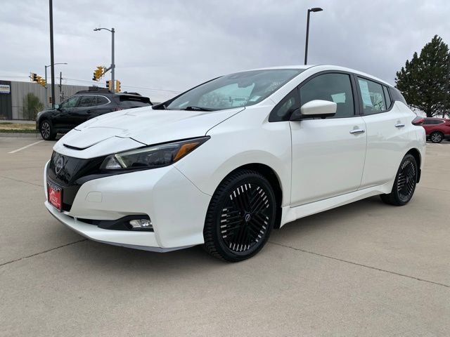 2023 Nissan Leaf SV Plus