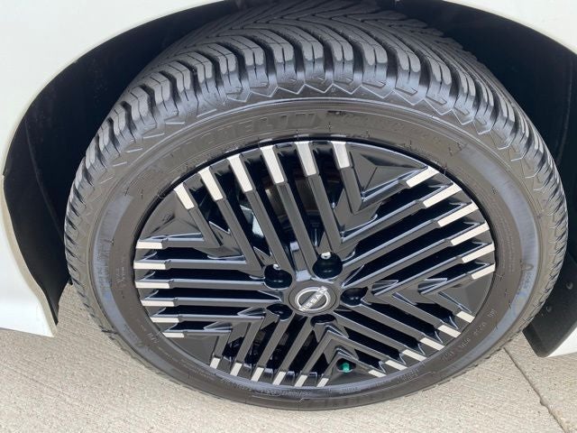 2023 Nissan Leaf SV Plus