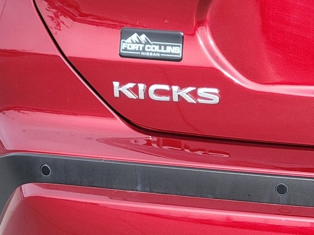 2023 Nissan Kicks SR