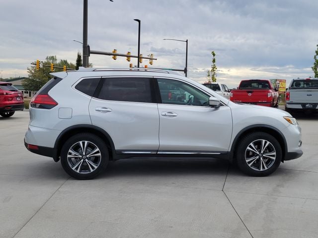 2017 Nissan Rogue SL
