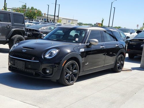 2021 MINI Cooper S Clubman Iconic